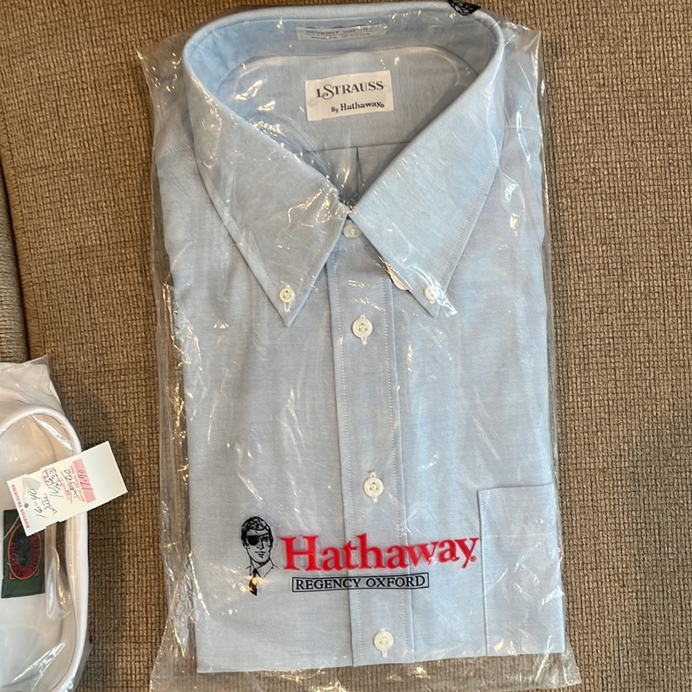 BRAND NEW Hathaway Dress Shirt